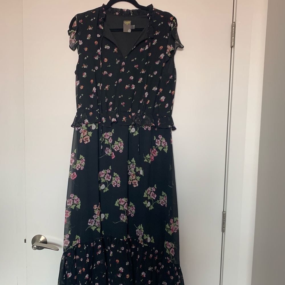 EUC Taylor Maxi size 14 elastic waist floral